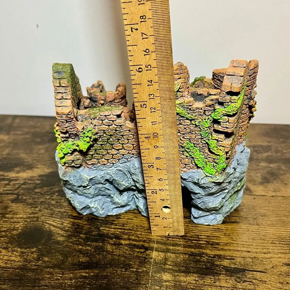 Large Aquarium Castle Ornament Fish Reptile Tank Hide Cave Resin Decor
